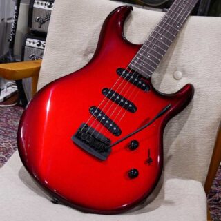 【SOLD】MUSIC MAN Luke 4 SSS Scoville Red【3シングルの極み】