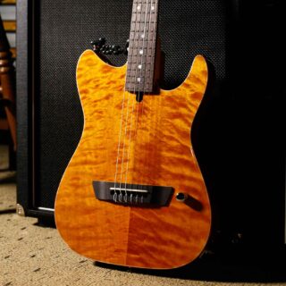 【入荷待ち】Crews Maniac Sound Six Nylon ｜ Quilted Maple Top | Amber