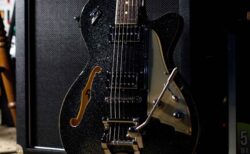 Duesenberg Starplayer TV｜ Black Sparkle